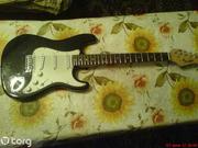Электрогитара Fender!